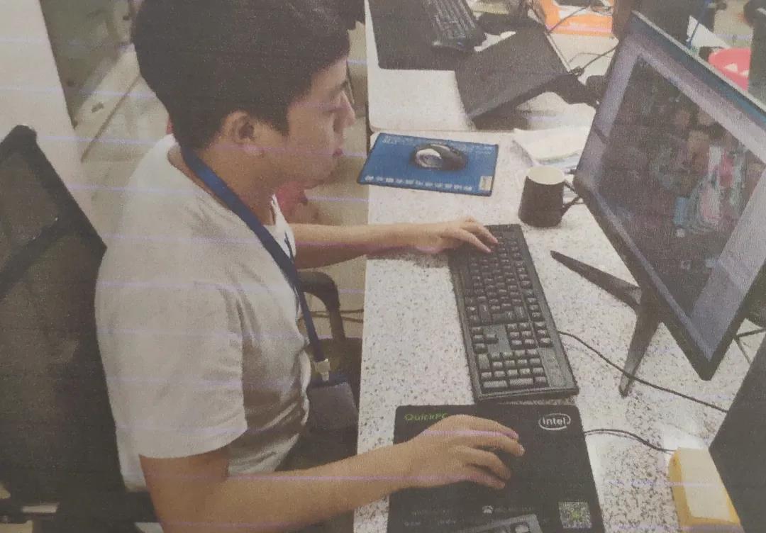 你好，，，，，，，，乘风破浪的实习生们！